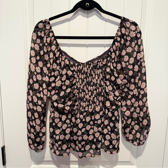 American Eagle Black and Pink Floral Top - Picture 5 of 7